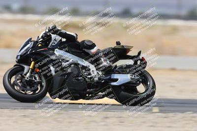 media/Apr-18-2025-CVMA Friday Practice (Fri) [[88baa45499]]/Racer 3/Session 5 (Turn 14 Tip In)/